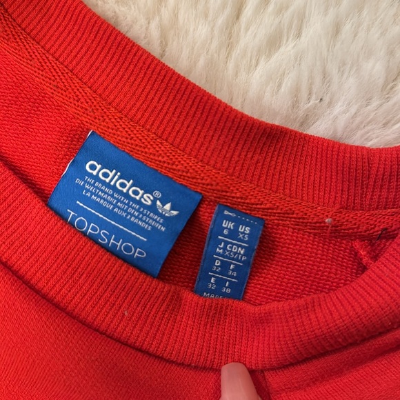 Adidas sweater - Picture 3 of 4